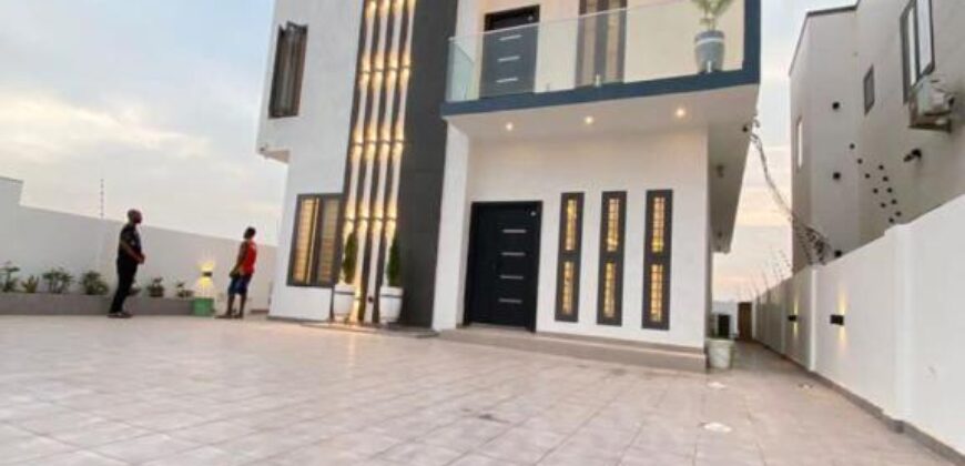 Royal Ferdack Heights – 3-Bedroom Luxury Apartments